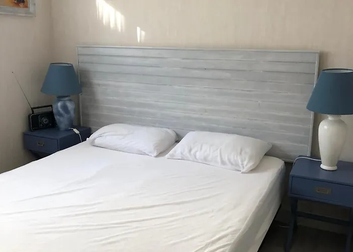 아파트 2 Avec Parking, Face A La - Fr-1-323-492